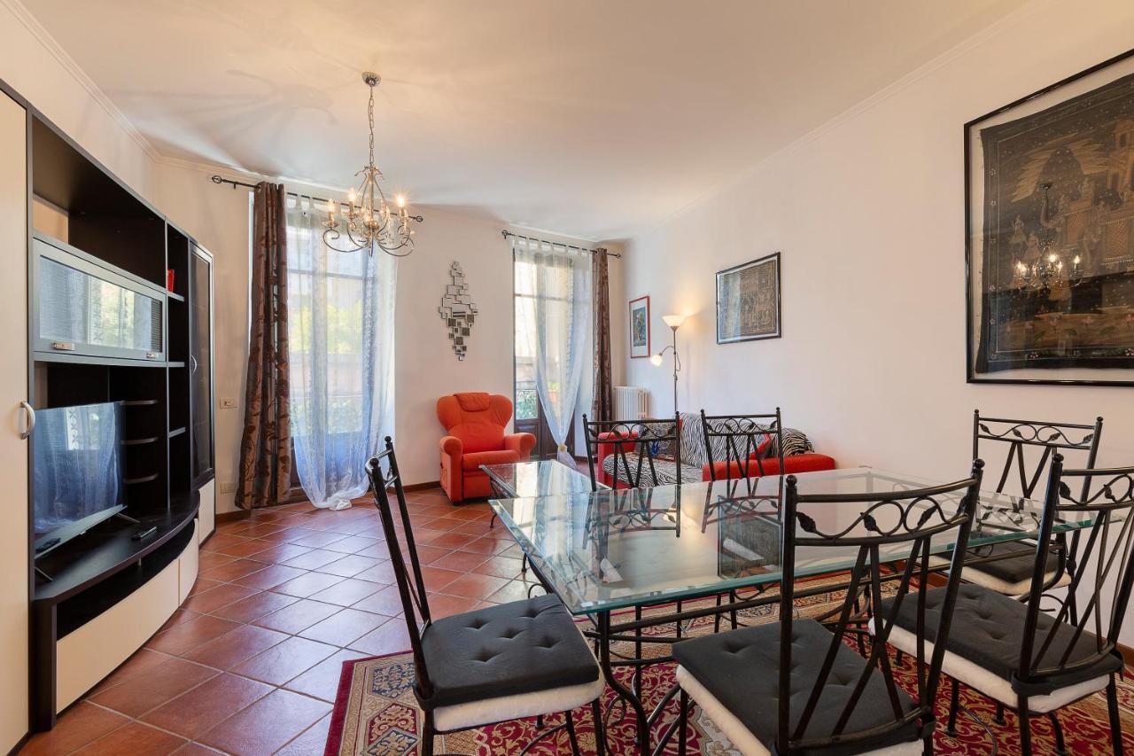 Dolfin - Nel Centro Di Stresa - By Impero House Apartment Екстериор снимка